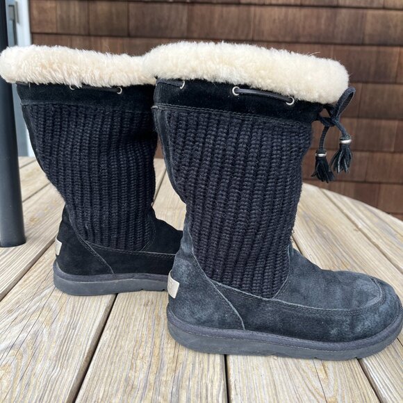 UGG Australia Boots Suburb Black Suede Crochet Knit, Size 7 - Picture 2 of 10